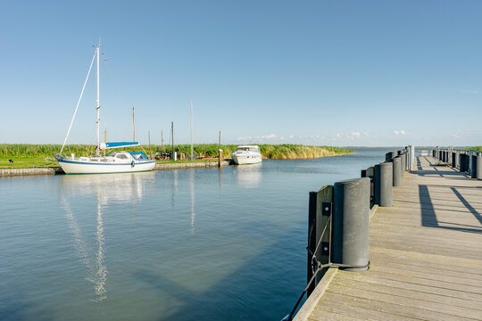 Im Hafen von Althagen am Dar&szlig;er Bodden