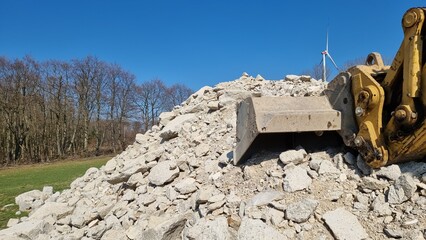 recycled concrete from the demolition of a wind turbine foundation