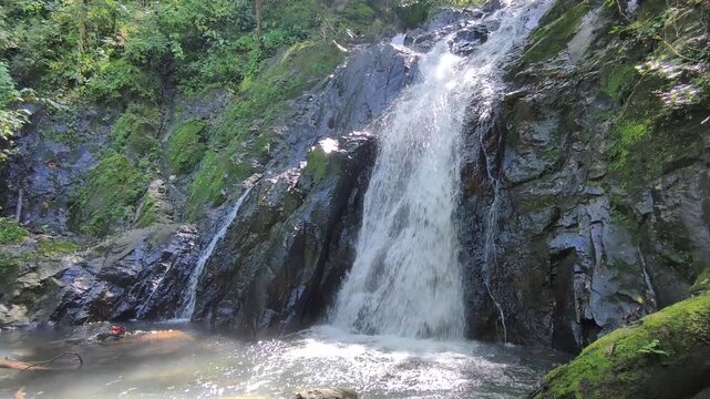 Senderismo en cascada de Veraguas
