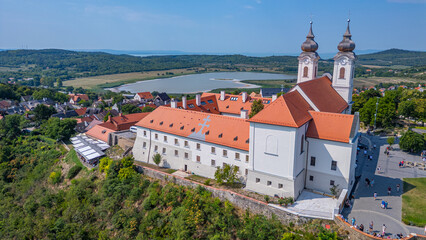 Obraz premium Panorama view of the Tihany Benedictine Abbey beside Balaton lak