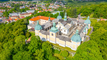 Obraz premium Panorama view of Svata Hora pilgrimage site near Pribram, Czech