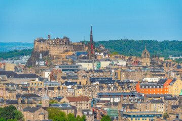 Obraz premium Panorama view of Edinburgh castle in Scotland
