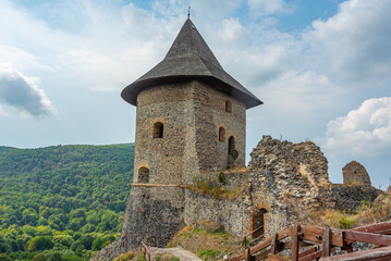Fototapeta premium Somoska castle during a cloudy day, Slovakia
