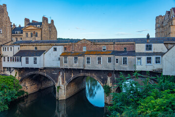 Naklejka premium Sunset view of Pulteney bridge in Bath, England