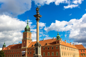 Obraz premium Royal Castle and Sigismund column in Warsaw