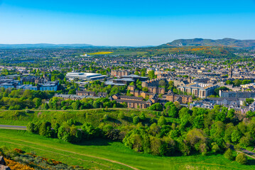 Obraz premium Panorama view of suburub of Edinburgh from Holyrood park, Scotla