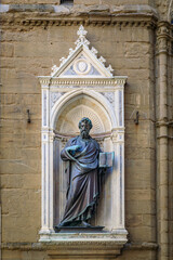 Fototapeta premium Statue of apostle Saint Matthew by Ghiberti at Orsanmichele in Florence, Italy