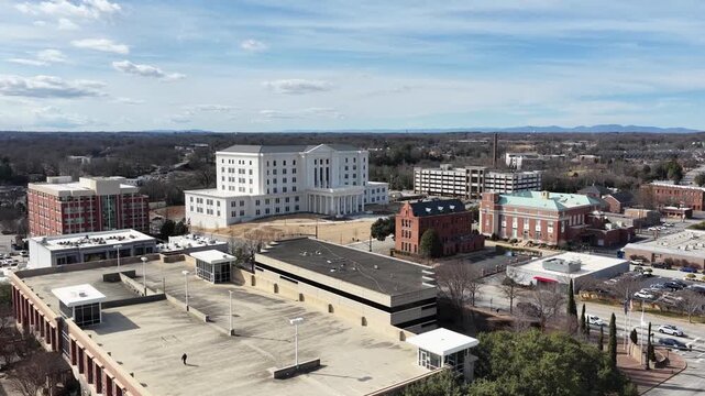A quick donie shot moving towards the Spartanburg County Courthouse.