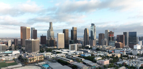 Obraz premium Los Angeles cityscape financial district architecture. Los Angeles modern urban towers buildings. Los Angeles aerial panorama California city. Los Angeles skyline.
