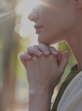 Woman feel grateful and thankful