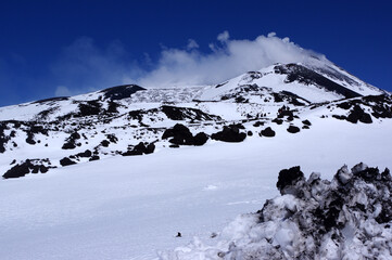 Neige sur l'Etna en Sicile  © Gwenaelle.R