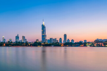 Obraz premium Night view of the skyline of Xuanwu Lake, Nanjing Province, China