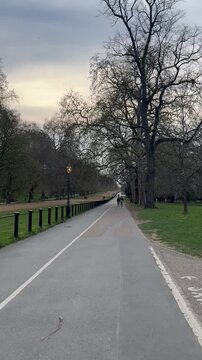 road next to Hyde park