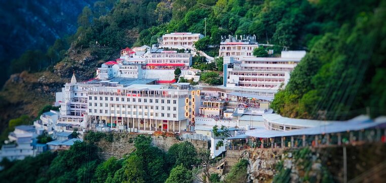 Vaishno mata temple view from the top of the mountain