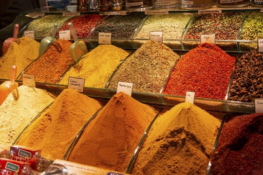 Different spices at a market stand, Spice Bazaar, Grand Bazaar, Kapali Carsi, Istanbul, Turkey