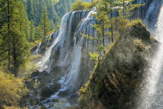 Pearl Shoal Falls, Jiuzhaigou National Park, Sichuan Province, China