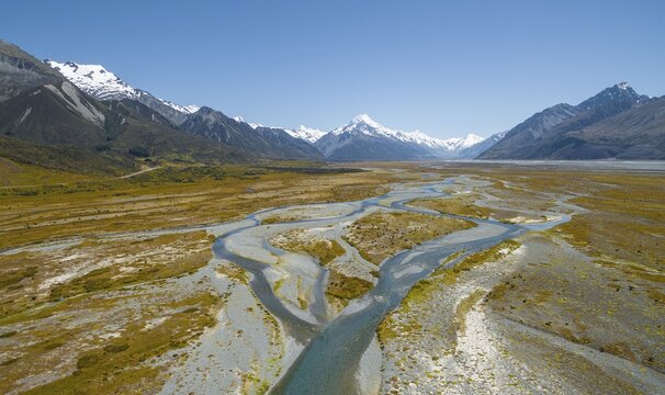 Wide riverbed of Tasman River, Mount Cook at back, Mount Cook National Park, Canterbury Region, South Island, New Zealand