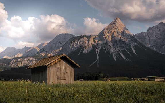Haystack, hut in a meadow, Sonnenspitze at the back, mountain landscape, near Ehrwald, Tyrolean Alps, Tyrol, Austria