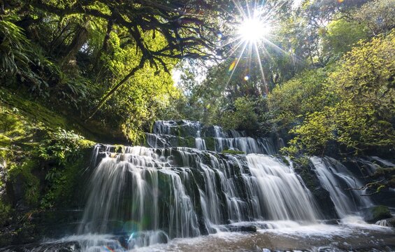 Purakaunui Falls, waterfall, Sun Star, The Catlins, Otago, Southland, New Zealand