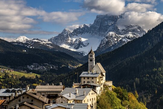 Church of Colle Santa Lucia with peak of Monte Pelmo in the background, Colle Santa Lucia, Val Fiorentina, Dolomites Italy