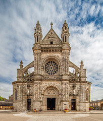 Obraz premium Ornate stone facade of Basilica of Sainte Anne d'Auray, Brittany, France