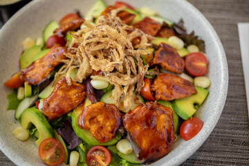 Fototapeta premium BBQ chicken salad, a typical dish of Peruvian cuisine