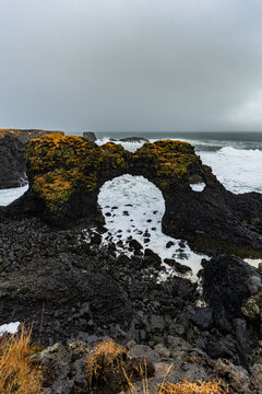 Sn&aelig;fellsnes - iceland - island - Arnarstapi - Gatklettur
