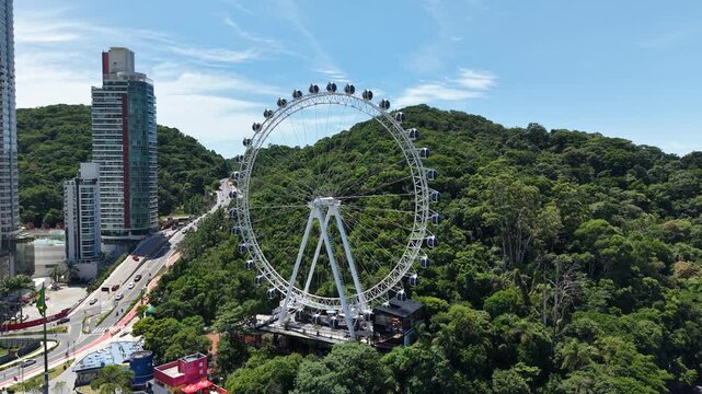 Balne&aacute;rio Cambori&uacute;, Santa Catarina, Brasil. Vista a&eacute;rea da orla de Balne&aacute;rio Cambori&uacute;.