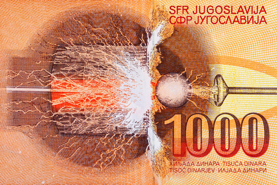 1000 Dinara Yugoslavia banknote 1990 with the image of Tesla transformer. Vintage money of Yugoslavia.