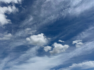 Fototapeta premium Beautiful sky fluffy clouds.