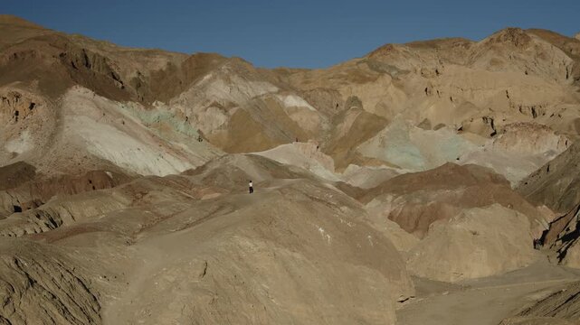 Artist&Iacute;s palette landscape of colorful rocks near Death Valley, CA