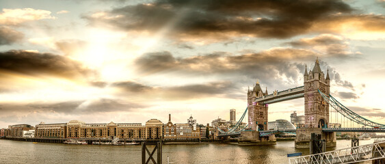 Naklejka premium Panoramic view of London, UK