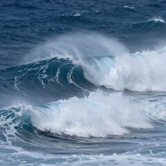 Fototapeta premium Stop-Motion Ocean Rough. Dramatic, Deep Blue Ocean Waves During A Stormy Weather