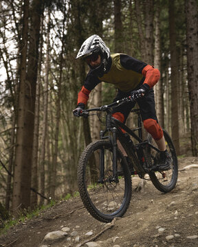 Mountain biker navigating a dirt trail