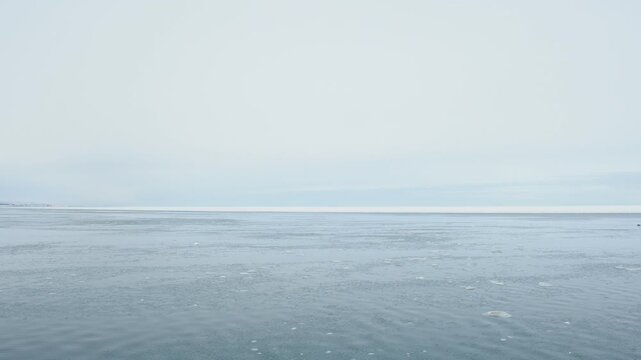 オホーツク海の海を流氷（紋別）