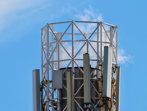 Summary Of Communication Tower With Antennas Highlighting Advanced Wireless Network Infrastructure