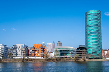Obraz premium Blick über Westhafen, Frankfurt am Main, Hessen, Deutschland 