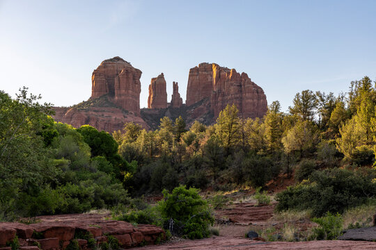 Cathedral Rock formation from trail vertical