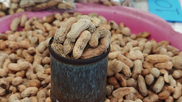 peanuts, boiled peanuts