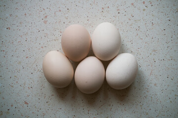 jajka na stole  © Marcin Łazarczyk