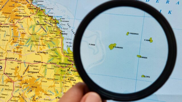 View of Saumarez, Frederick, Kenn, Wreek, Cato Island , Queensland, Australia, on a geographical map of Australia, seen using a magnifying glass