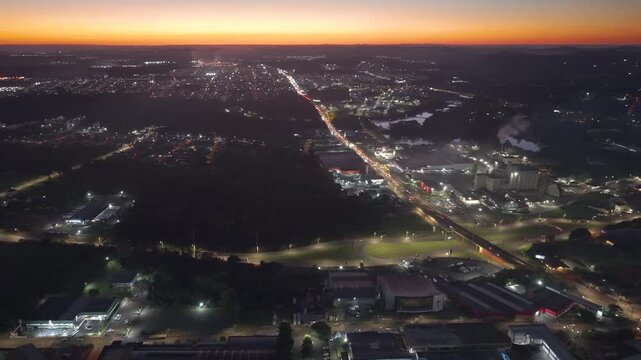 Hyperlapse do elevado da av Attilio Fontana, Chapec&oacute;, P&ocirc;r do Sol, EFAPI, BRF. 
