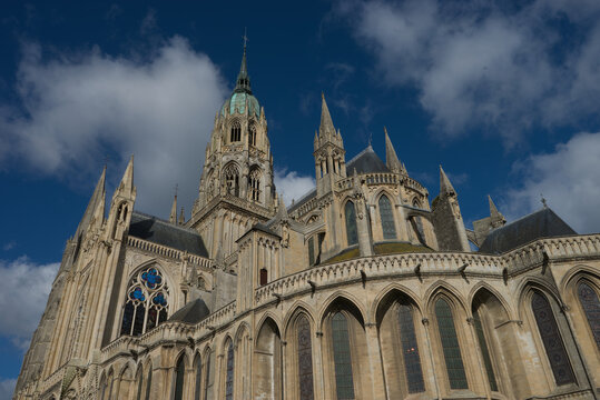 Cathedrale Notre-Dame de Bayeux en Normandie dans le Calvados.