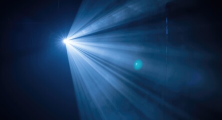 Obraz premium Powerful stage spotlight illuminating hazy environment with focused light rays