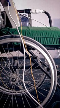 Special wheelchairs, electric fixator and equipment for wheelchair fencing of disabled athletes