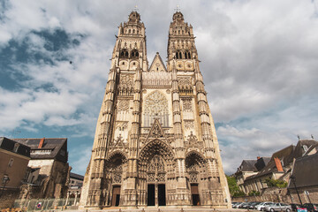 Full facade of cathedral of saint-Gatien from its forecourt in Tours - France © Willy Mobilo