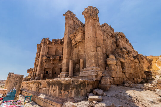 Nymphaeum ruins in Jerash, Jordan