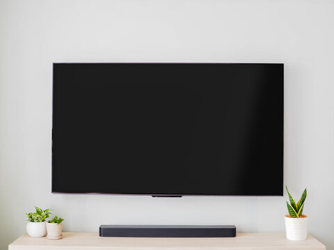 壁掛けテレビ