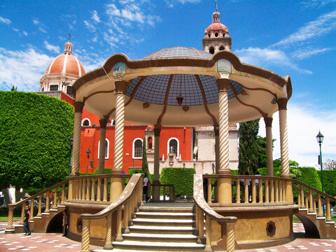Kiosco del Jard&iacute;n Victoria en el centro de Silao, Guanajuato, M&eacute;xico. 