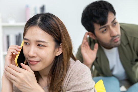 Double dating, wife use phone for call somebody, have a fling, Bit on the side , Commit adultery ,Polygamy, wife was having an affair. family problem, infidelity, divorce, separate